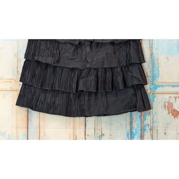 Gap Womens 10 Black Mini Skirt Solid Elastic Waist Zip Closure Ruffles Straight - Picture 4 of 9
